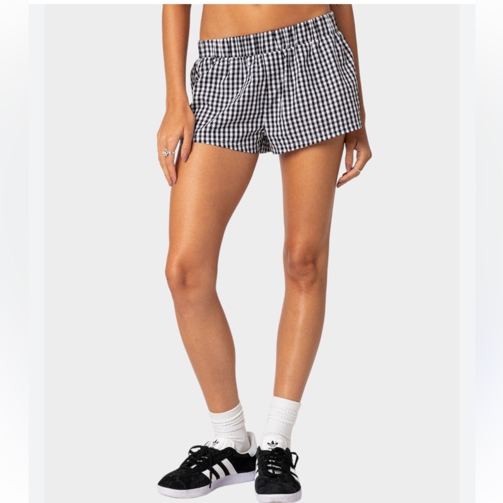 Edikted Black and White Gingham Women's Shorts